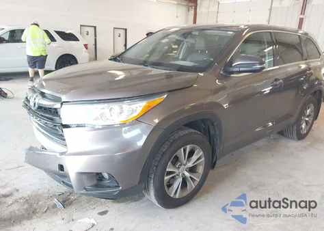 2015 Toyota Highlander Le Plus V6 from USA, damaged, VIN 5TDBKRFH7FS144834